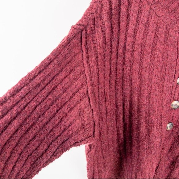 Free People Women's Raspberry Ribbed Pull over Sweater - Size Small - Picture 5 of 12